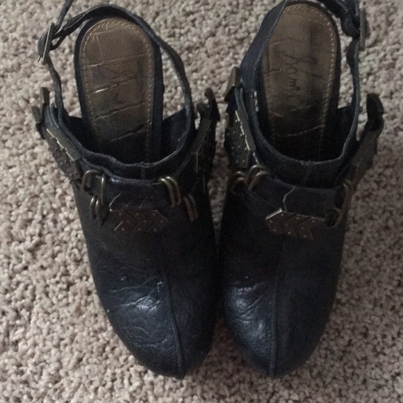 Sam Edelman - Picture 1 of 3